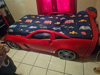TWIN BOYS BED