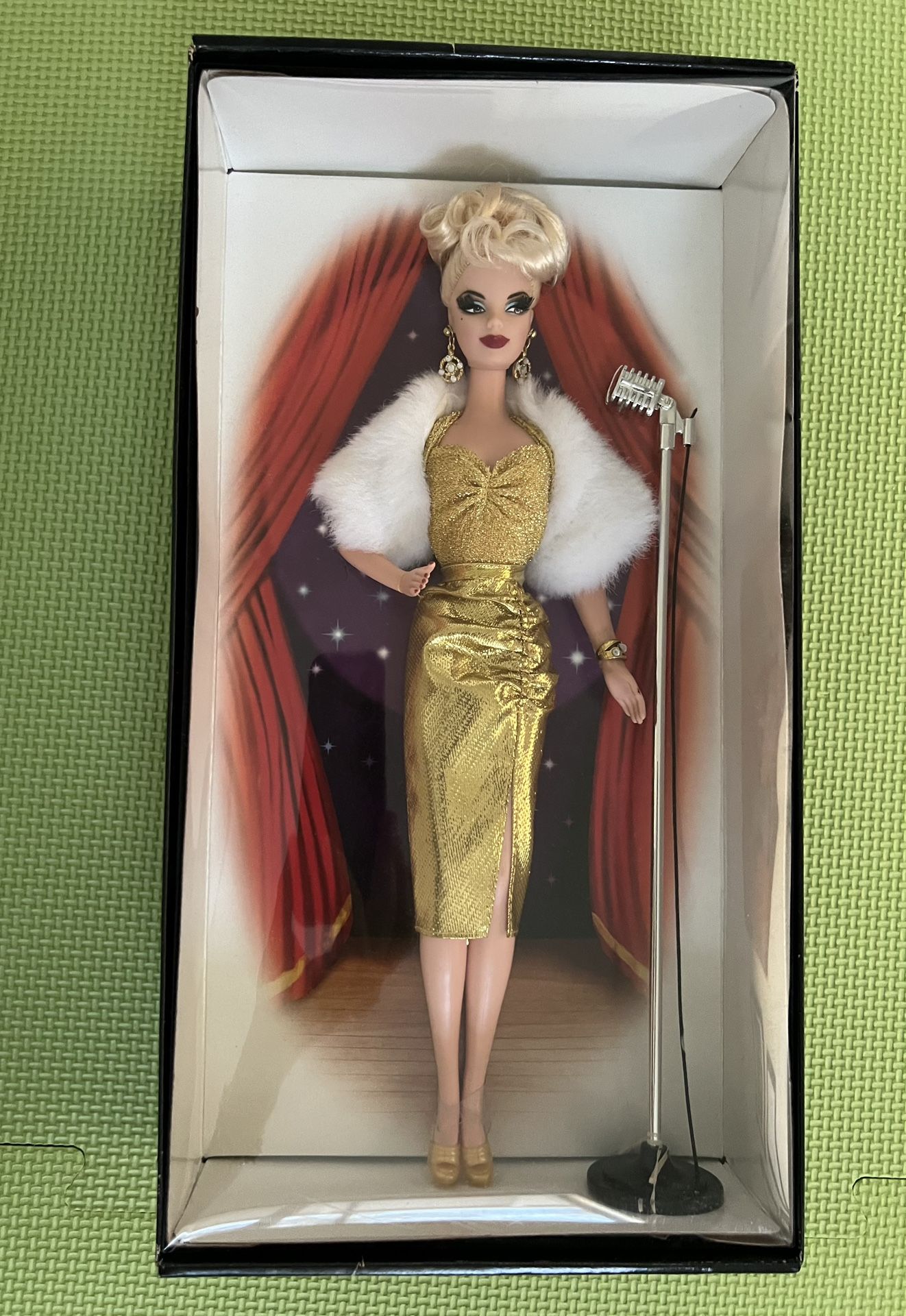 Lady Luck Pin-up Barbie