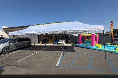 10x30 heavy duty canopy comes with walls 📍$220