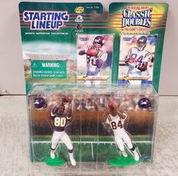Starting Line Up Classic Doubles Cris Carter & Randy Moss figures
