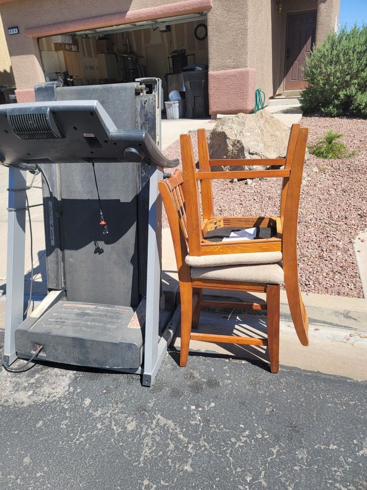 Free Bar Stools 