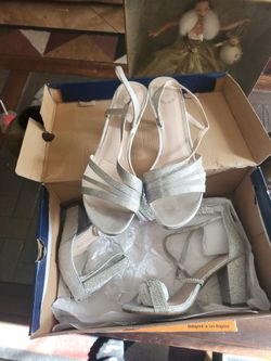 L. Miller Size 81/2