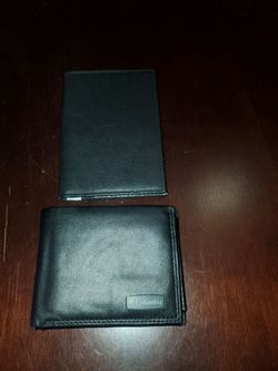 2 leather carriers