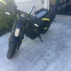 2024 Naxeon I Am Pro Electric Motorcycle