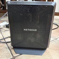 Netgear C7000v2