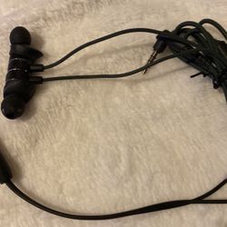 Headphones 