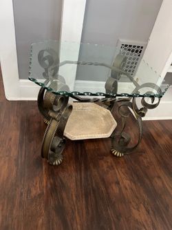 Luxury table