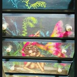 Home Furniture Artisan Chest 