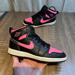 Nike Air Jordan Youth 1 Retro High BLK Hyper Pink Sneakers Shoes 705321-019 Sz 2