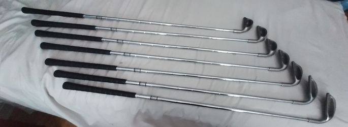 Ping red dot eye 2 golf clubs