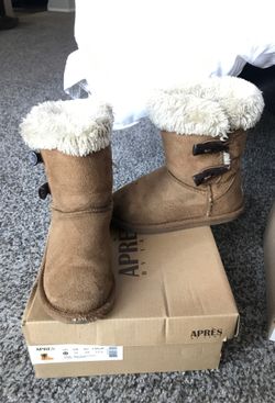Apres kids boots size 12