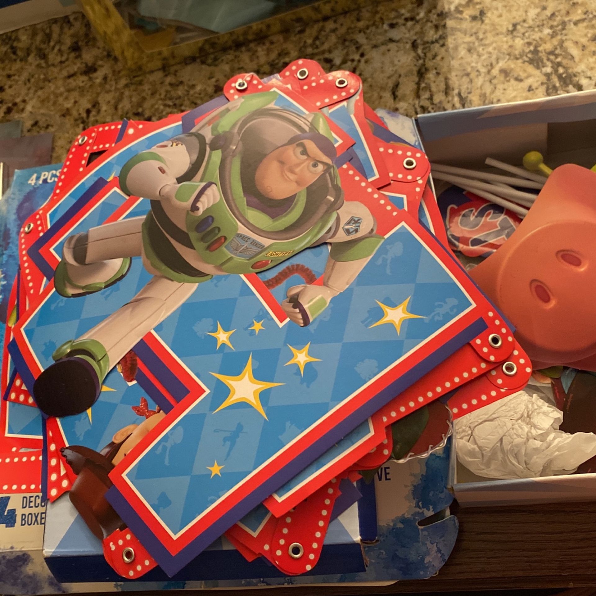 Toy Story Banner And Face Posters