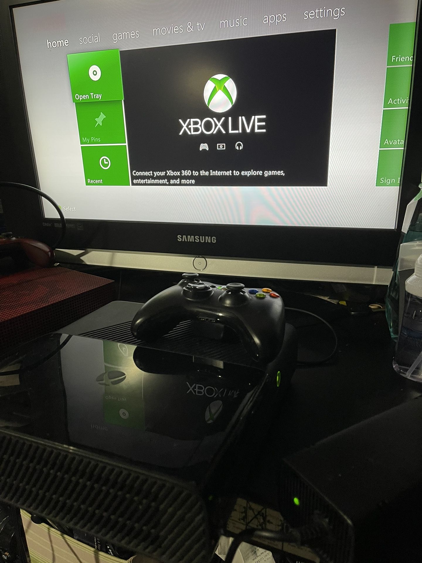 Xbox 360 (newer Model) Wireless Controller With Game