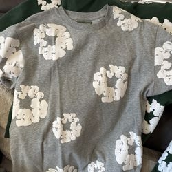 Denim Tear Shirt 25$