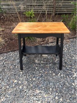 Maple Side/End Table