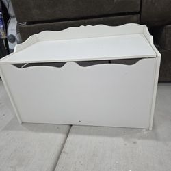 White Wooden Toy Organizer 