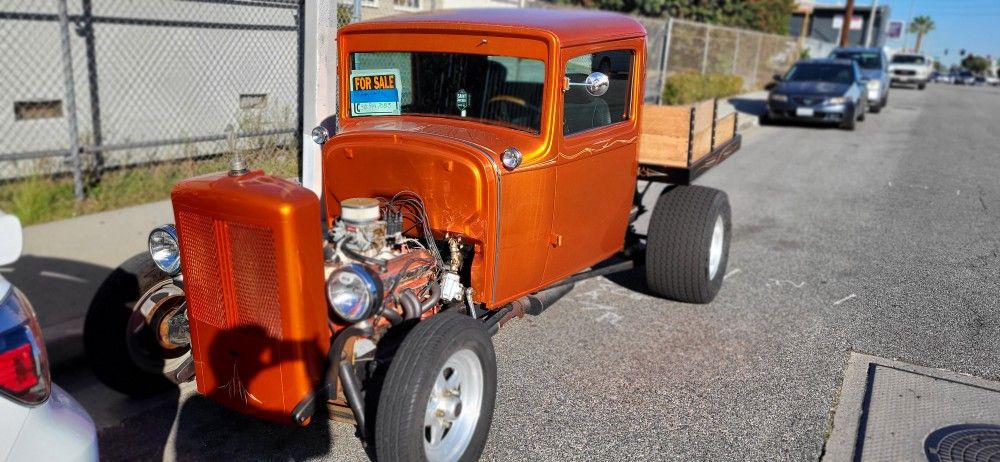 1929 Dodge Kustom Cab Flatbed Pickup Truck