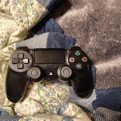 PS4 Controller 