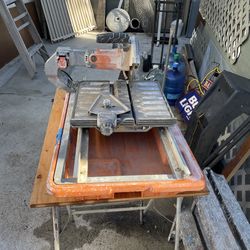 Ridgid tile cuting  working good 7 1/2  $150