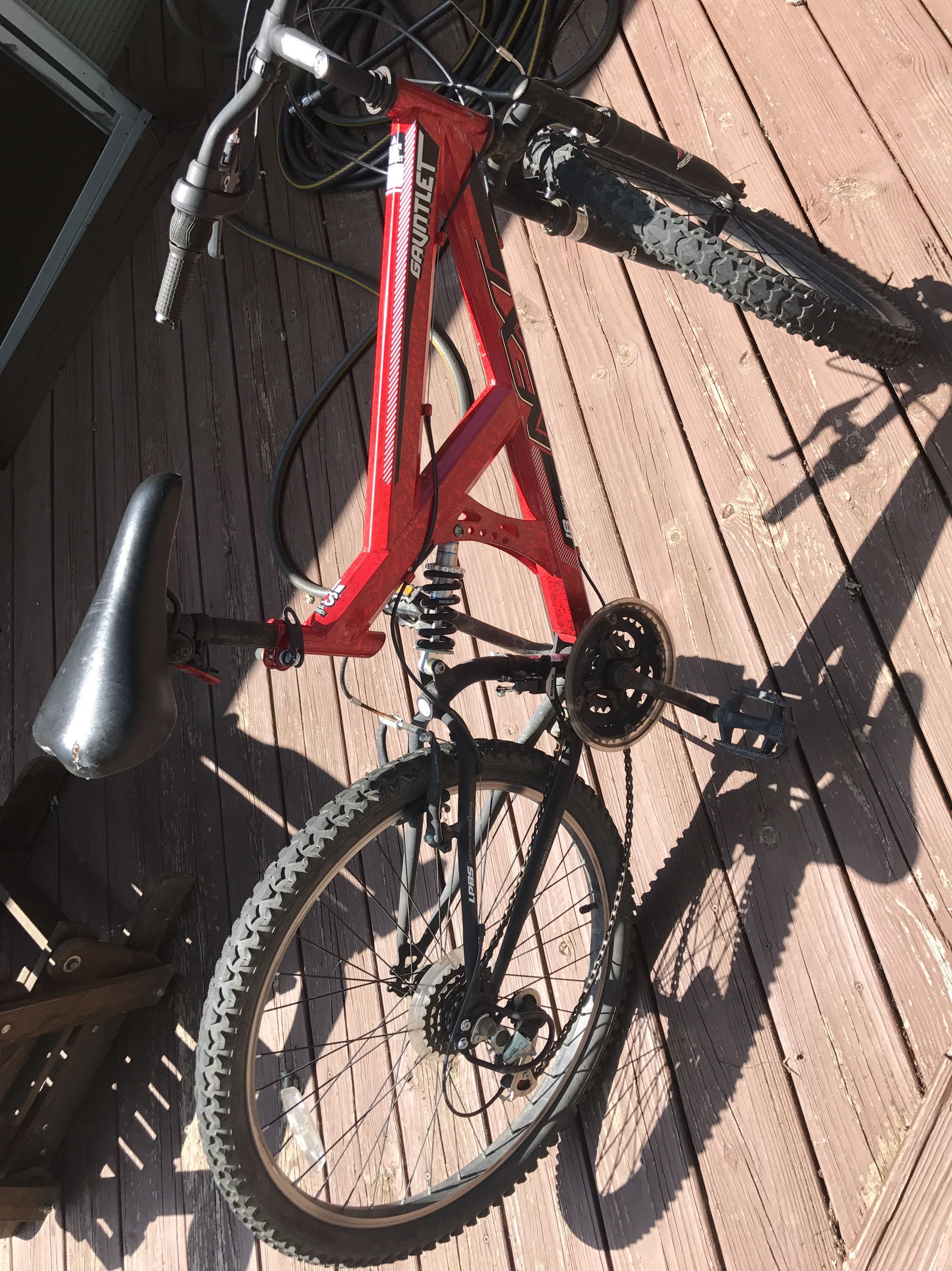 18 Speed Mountain Bike