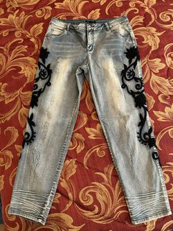 Women’s Jeans 