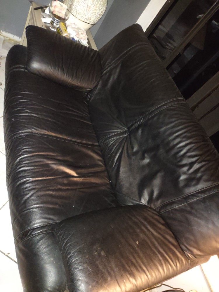 Real Authentic Leather Sofas