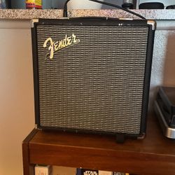 Fender Rumble 15