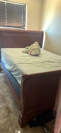 Full size sleigh bed with box Spring