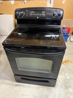 GE Electric stove
