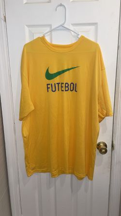 NWOT Nike Futebol Dri Fit 2XL Tshirt