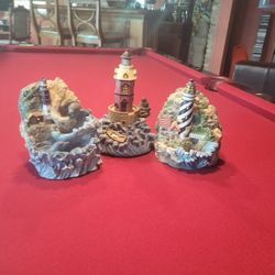 Lighthouse Collectibles 