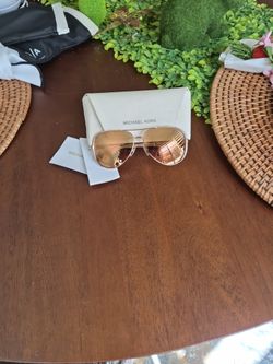 Michael Kors Sun Glasses