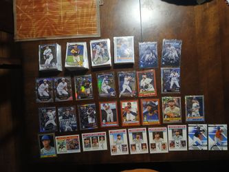 Baseball cards lot