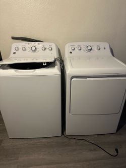Washer and gas dryer