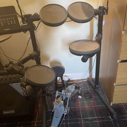 Yamaha DTX Electronic Drum set 