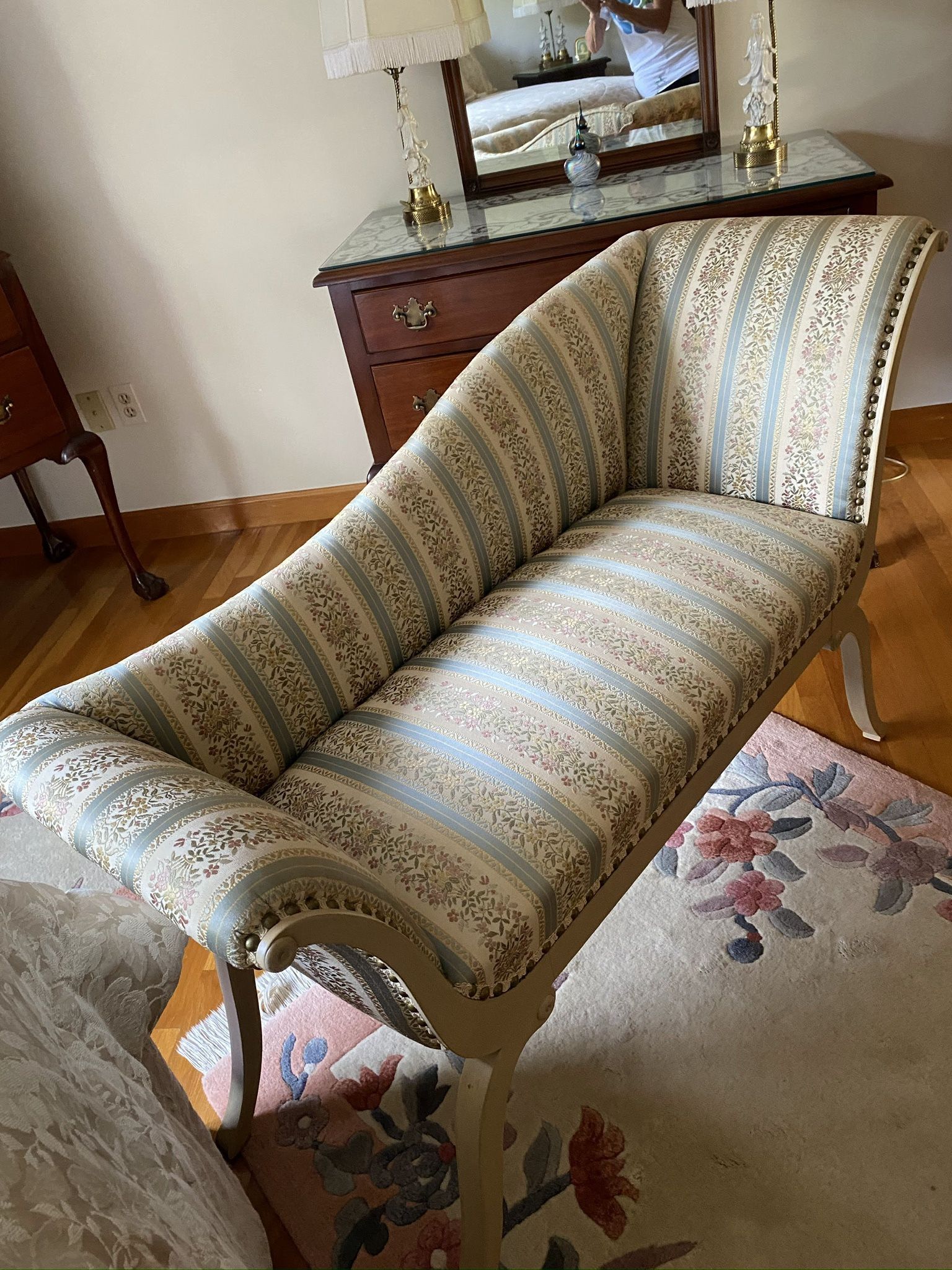 Beautiful Antique Chaise