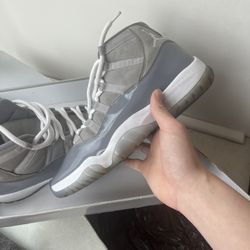 Jordan 11 Cool Grey Size 9