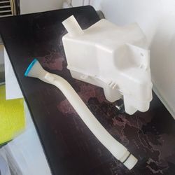 Infiniti Fx  35 &45 Series 06 To 08 Windshield Washer $100.