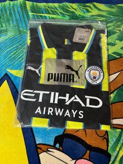 Manchester City Jersey  Size  (2XL)