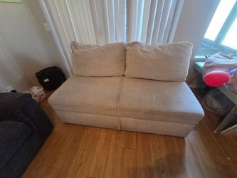 Love seat