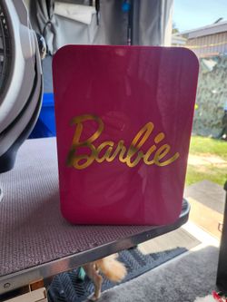 Barbie refrigerator