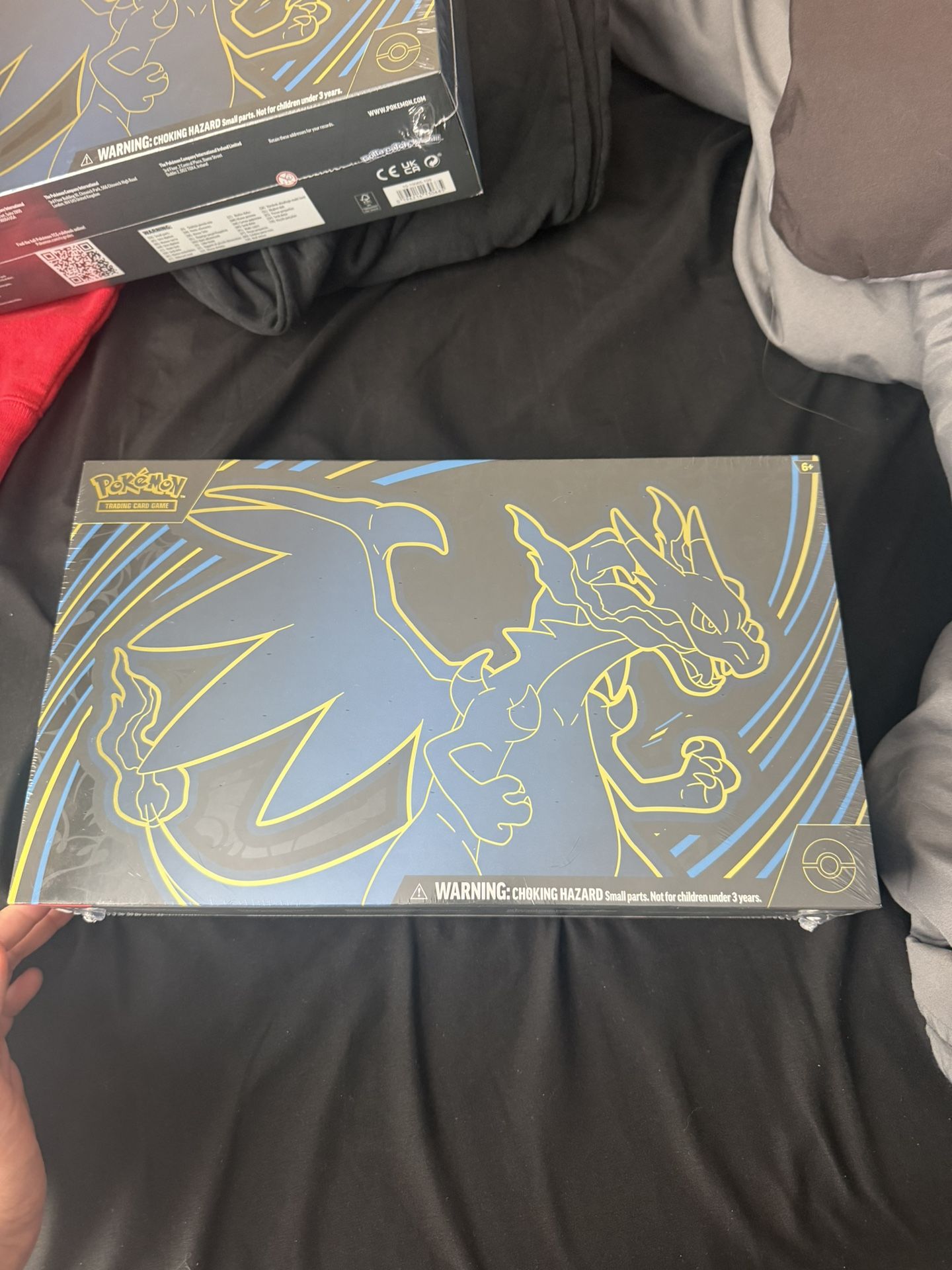 Pokemon Ultra Premium Bundle