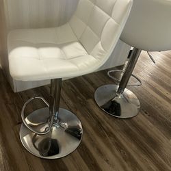 Adjustable Height Counter Stool, Bar Stool with Metal Frame, Like New, Set Of 2