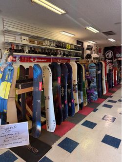 Preowned snowboards , snowboarding, boots, and bindings