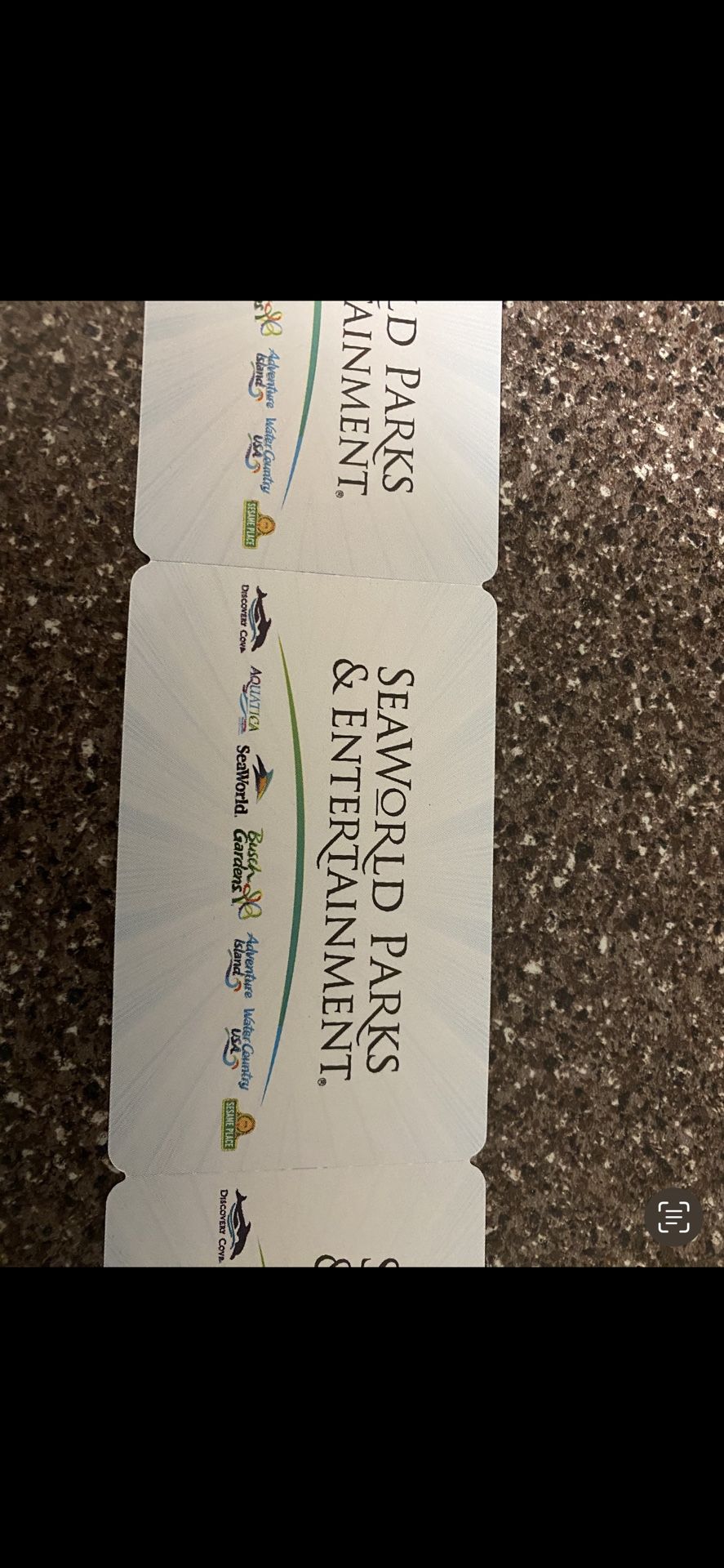 4 - 1 Day Sea world Parks Tickets