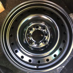 15 inch, 6.5 width, 16 rounds, and 8 lugs steel wheel rim