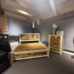 Brown 2PC King Bedroom Set