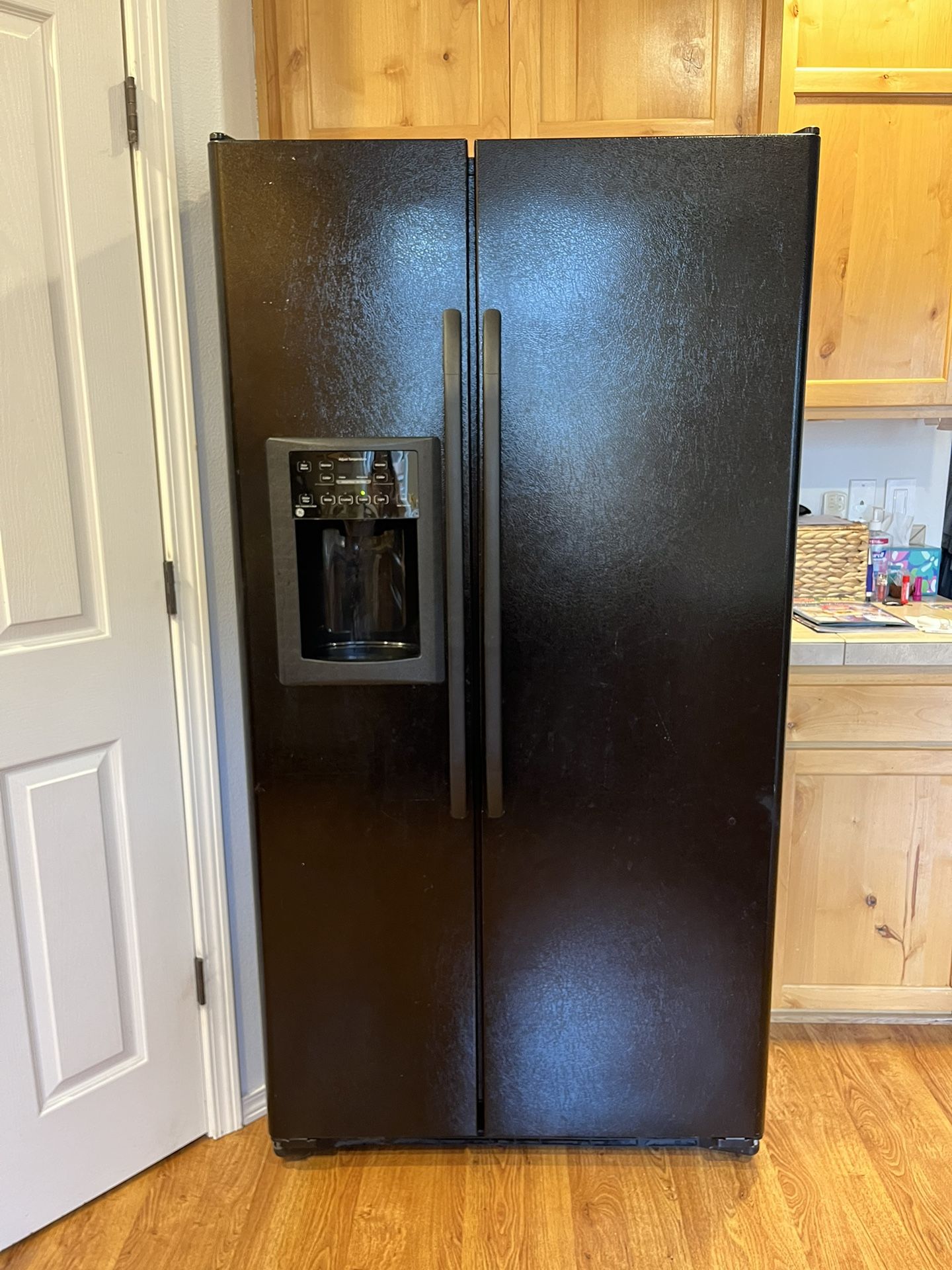 Frigidaire Refrigerator