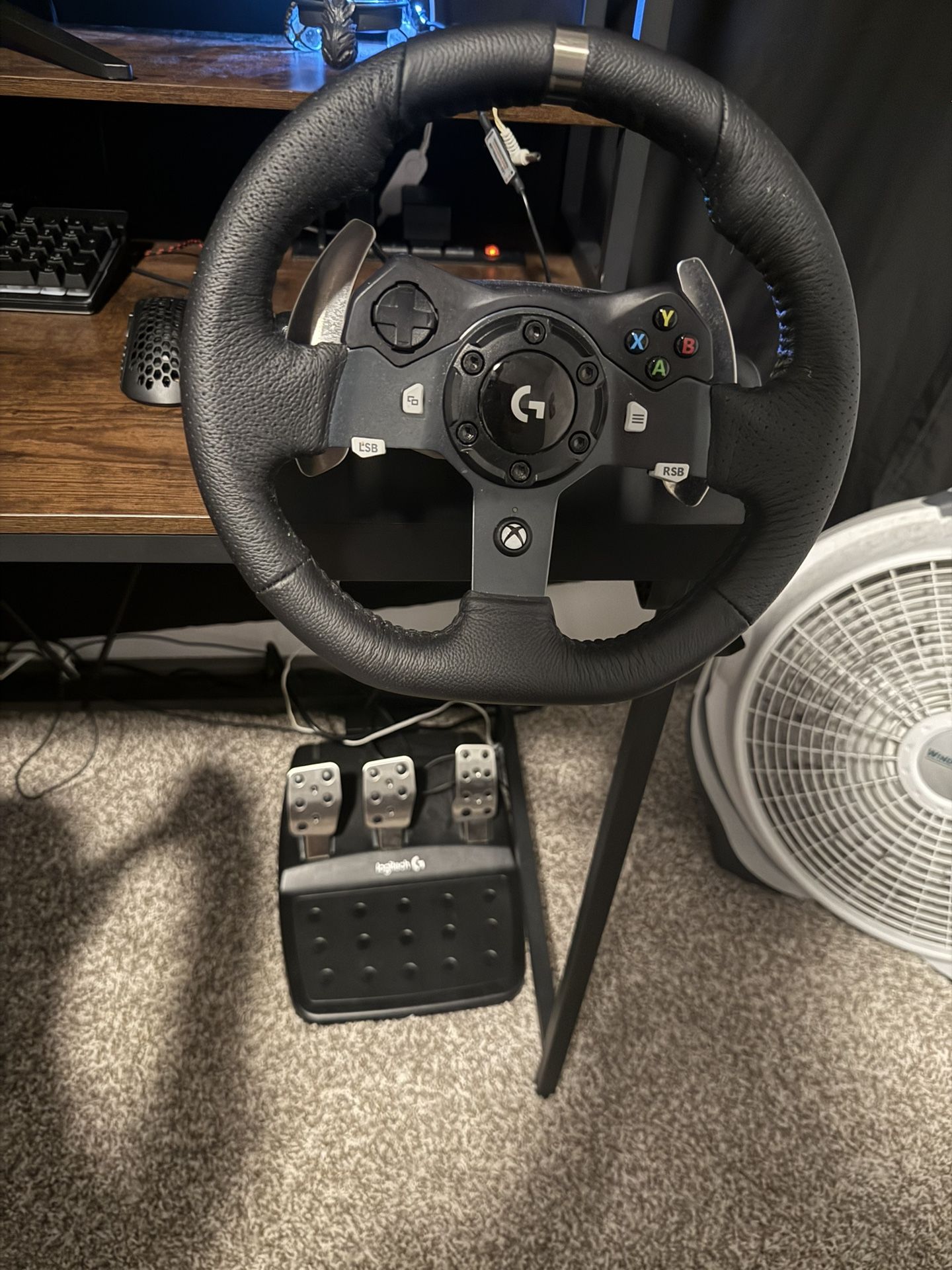 Logitech racing wheel setup — specifically a Logitech G920 (Xbox)