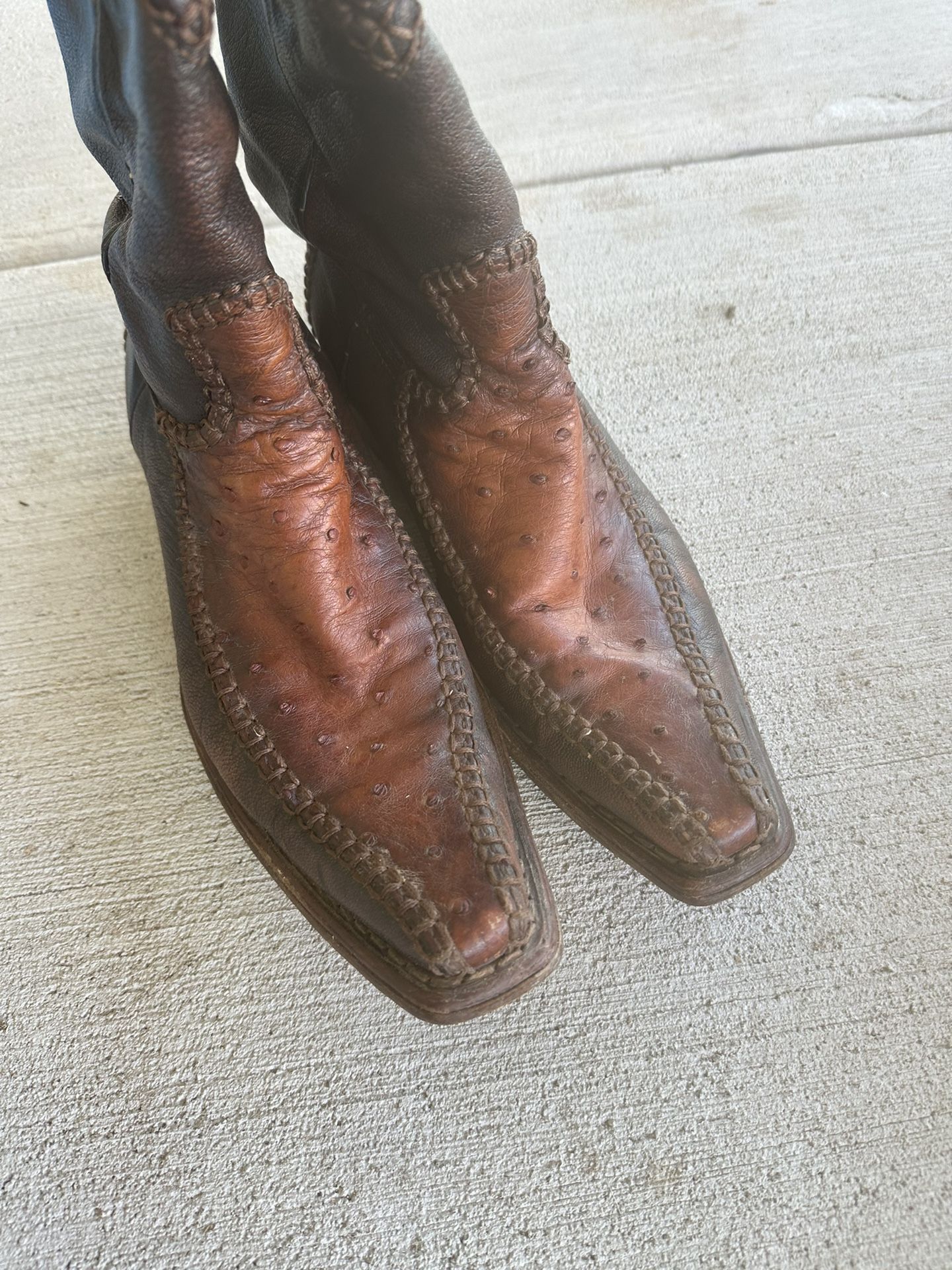 Boots Cuadra De Avestruz 9 for Sale in Gilbert, AZ OfferUp